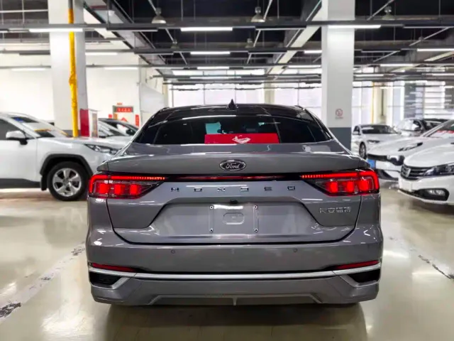 Ford Mondeo — Фото автомобиля 19