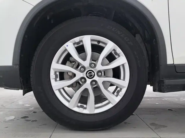 Nissan X-Trail — Фото автомобиля 17