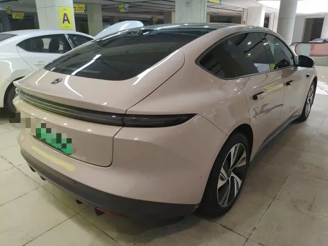 Nio ET5 — Фото автомобиля 2