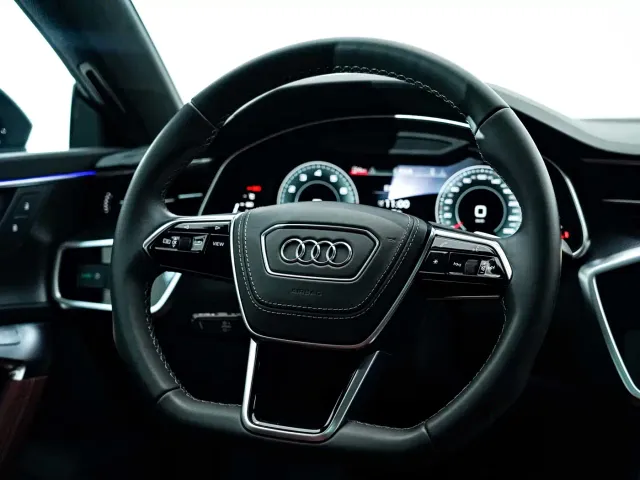 Audi A7L — Фото автомобиля 16