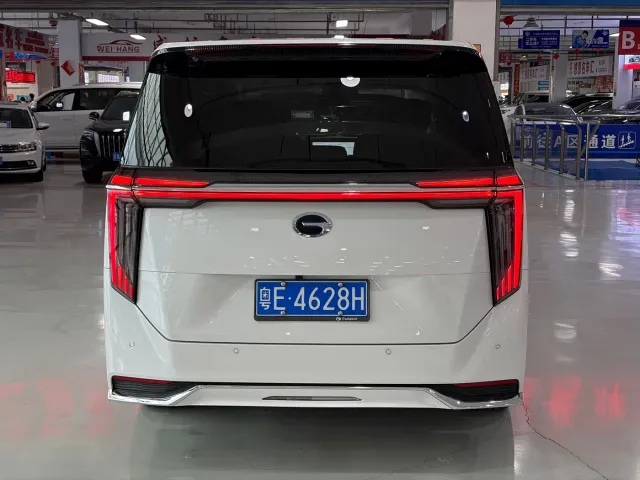 GAC Trumpchi M8 — Фото автомобиля 8