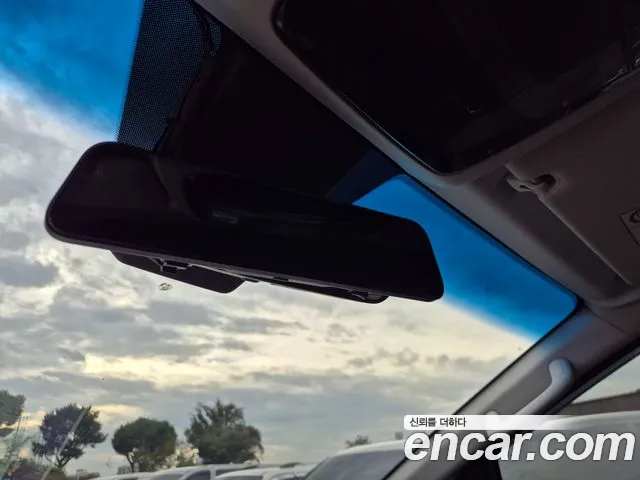 Hyundai Staria — Фото автомобиля 13