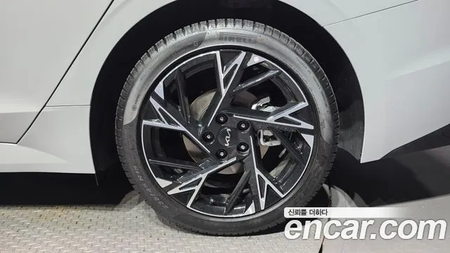 Kia K5 Signature — Фото автомобиля 17