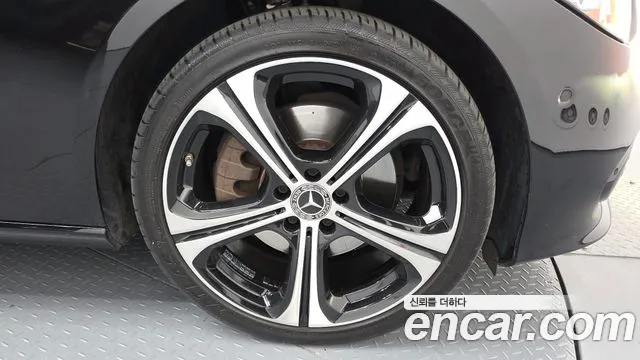 Mercedes-Benz C-Class — Фото автомобиля 21