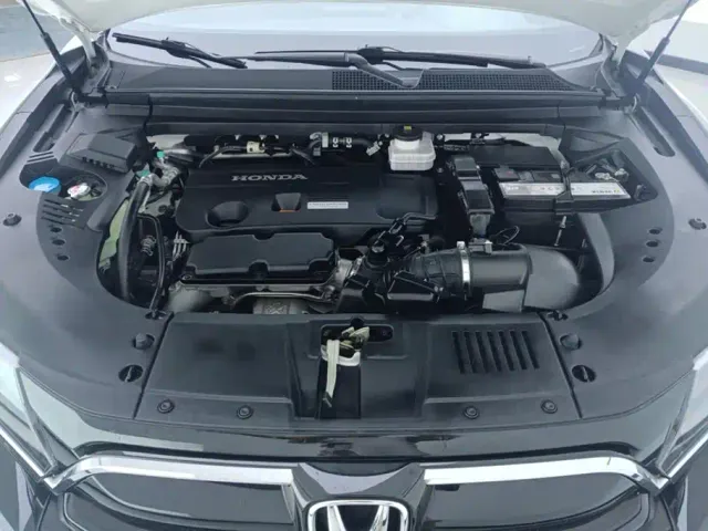 Honda UR-V — Фото автомобиля 10