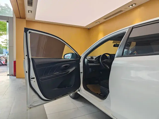 Toyota Vios — Фото автомобиля 7