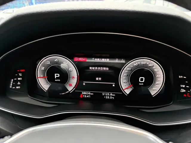 Audi A7L — Фото автомобиля 15