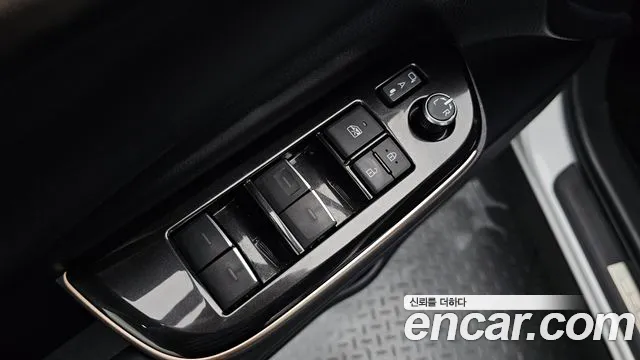 Toyota Crown — Фото автомобиля 16