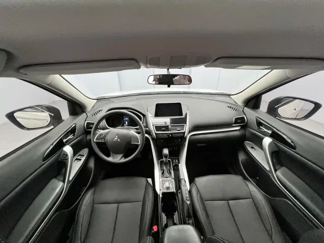 Mitsubishi Eclipse Cross — Фото автомобиля 8