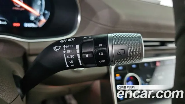 Genesis GV80 2.5T Бензин AWD — Фото автомобиля 30