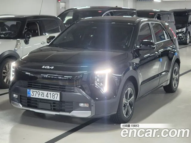 Kia Niro — Фото автомобиля 4