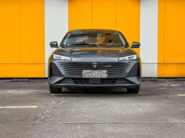 Changan Lamore — Фото автомобиля 2