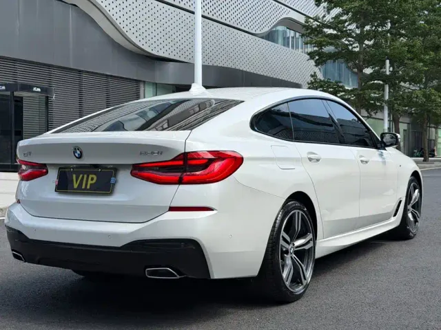 BMW 6 Series Gran Turismo — Фото автомобиля 10