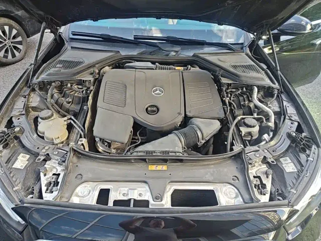 Mercedes-Benz E-Class — Фото автомобиля 24