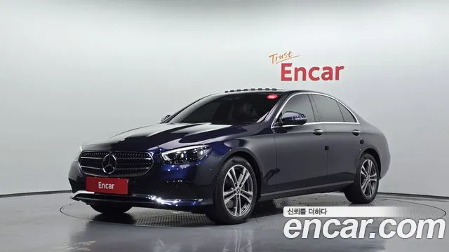 Фотография автомобиля — Mercedes-Benz E-Class W213