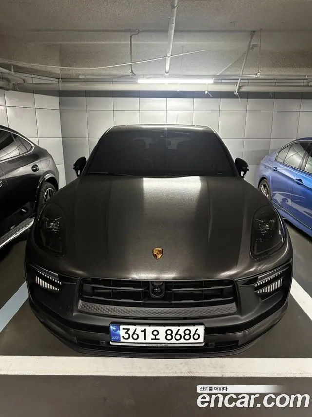 Porsche Macan — Фото автомобиля 10