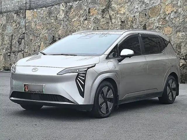 GAC Aion Y — Фото автомобиля 4