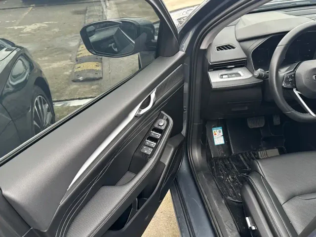 Geely Xingrui — Фото автомобиля 5