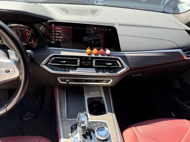 BMW X5 — Фото автомобиля 5
