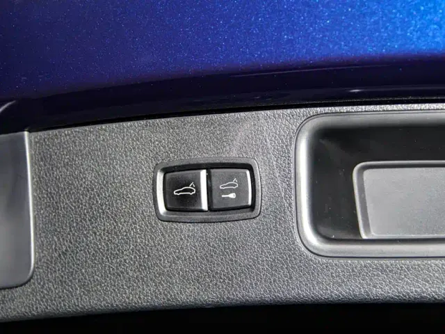 Porsche Macan — Фото автомобиля 25