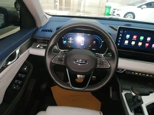 Geely Xingrui — Фото автомобиля 10