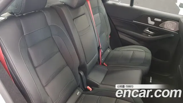 Mercedes-Benz GLE-Class — Фото автомобиля 10
