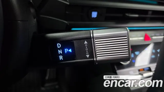 Hyundai Santa Fe — Фото автомобиля 23