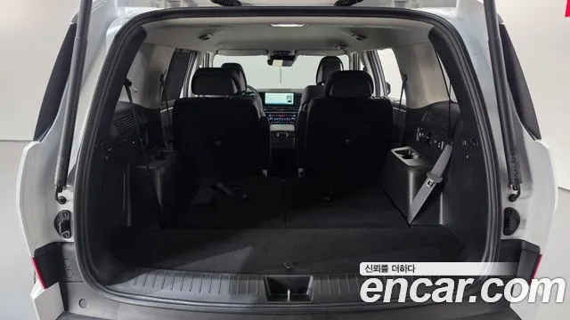 Hyundai Santa Fe — Фото автомобиля 23