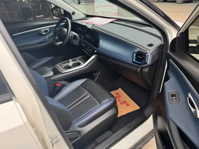 GAC Trumpchi GS3 — Фото автомобиля 8