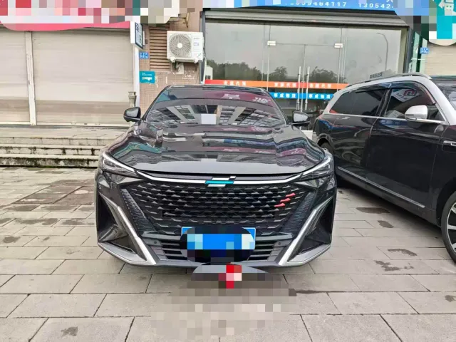 Changan X5 Plus — Фото автомобиля 2