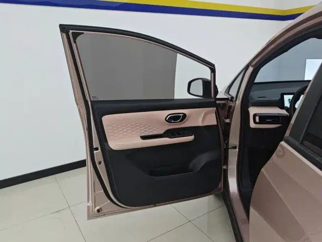GAC Aion Y — Фото автомобиля 7