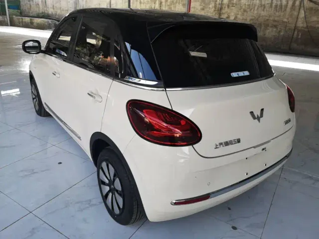 Wuling Bingo — Фото автомобиля 4