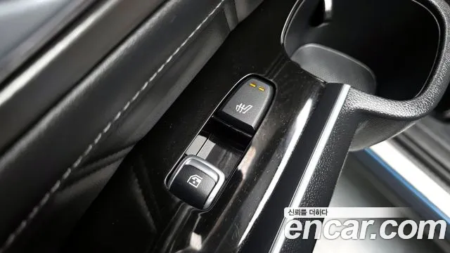 Kia Sorento Sorento 4-е поколение Бензин 2.5T 2WD — Фото автомобиля 15