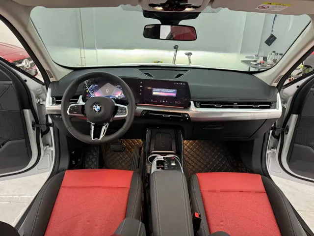 BMW X1 — Фото автомобиля 9