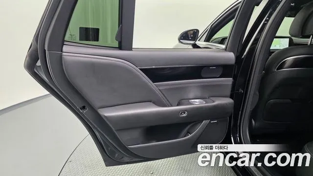 Genesis G90 RS4 — Фото автомобиля 14