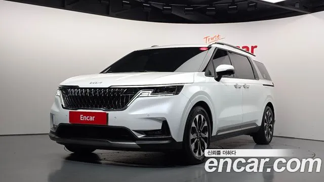 Фотография автомобиля — Kia Carnival