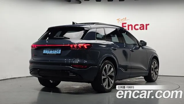 Audi SQ6 e-tron — Фото автомобиля 2
