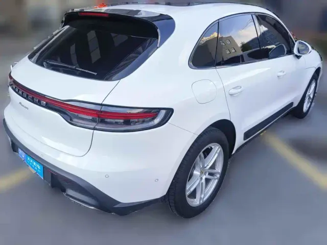 Porsche Macan — Фото автомобиля 2