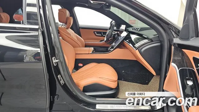 Mercedes-Benz S-Class — Фото автомобиля 10