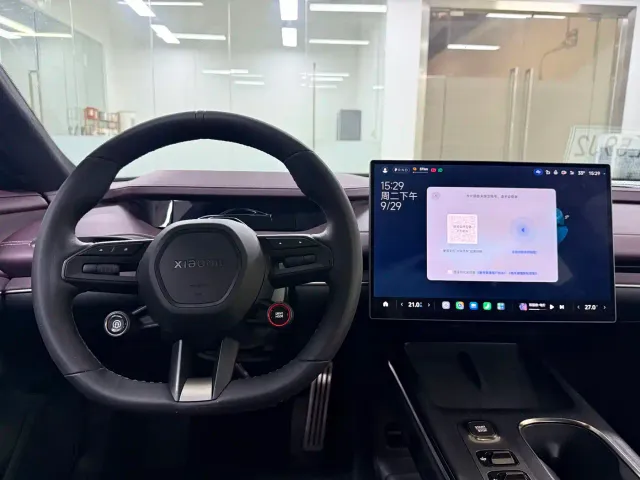 Xiaomi SU7 — Фото автомобиля 17