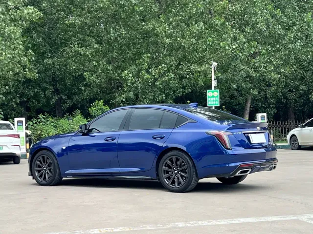 Cadillac CT5 — Фото автомобиля 5