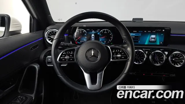 Mercedes-Benz A-Class W177 — Фото автомобиля 15