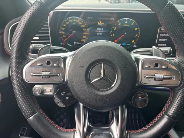 Mercedes-Benz GLE-Class AMG — Фото автомобиля 5