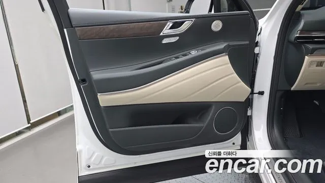 Genesis GV80 — Фото автомобиля 13