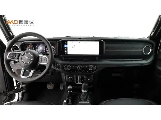 Jeep Wrangler — Фото автомобиля 5
