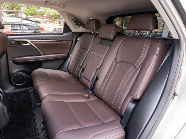 Lexus RX — Фото автомобиля 12