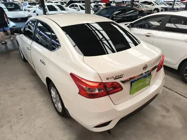 Nissan Sylphy — Фото автомобиля 4