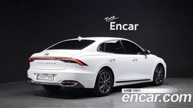 Hyundai Grandeur Новый Grandeur IG — Фото автомобиля 2