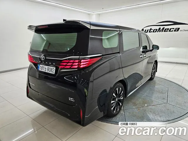 Toyota Alphard Generation 4 — Фото автомобиля 3
