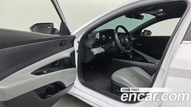Hyundai Avante — Фото автомобиля 15